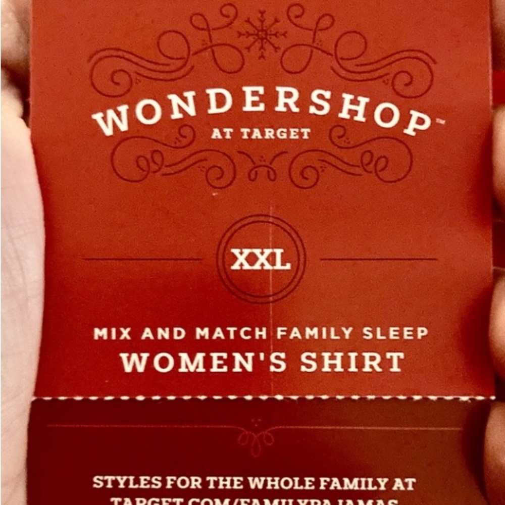 🌟5/$10 Wondershop women's NWT XXL Feliz Navidad women’s t shirt - Picture 3 of 4